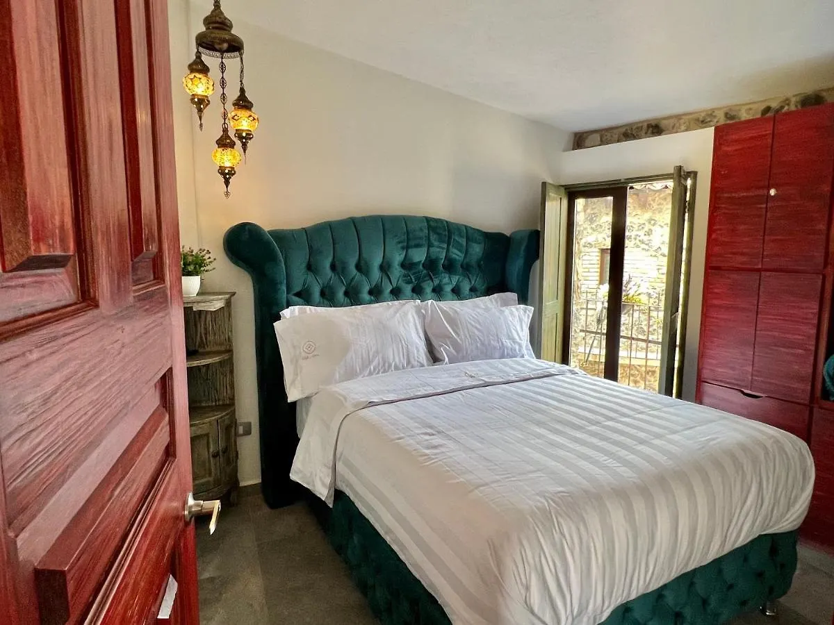 Loft Milan Valquirico Apartment Santeagueda